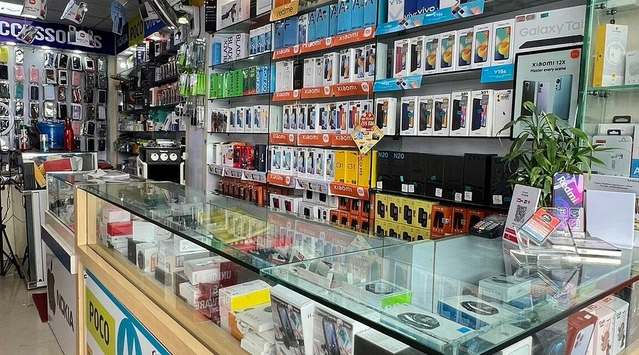 Traspaso de Tienda de Informática / Telefonía en el centro de Ali